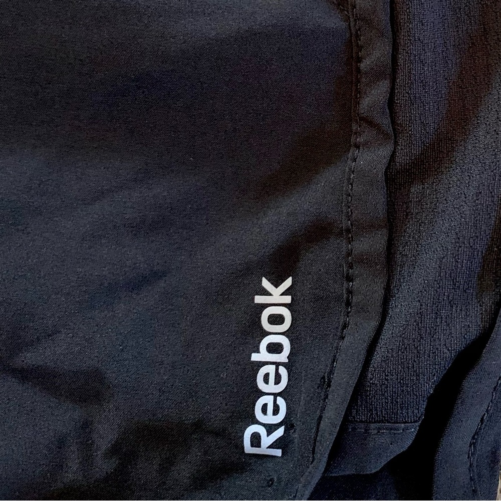 Women’s Reebok shorts - Picture 2 of 3